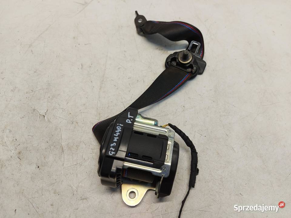 BMW G23 M440i Cabrio Pas bezpieczeństwa tył