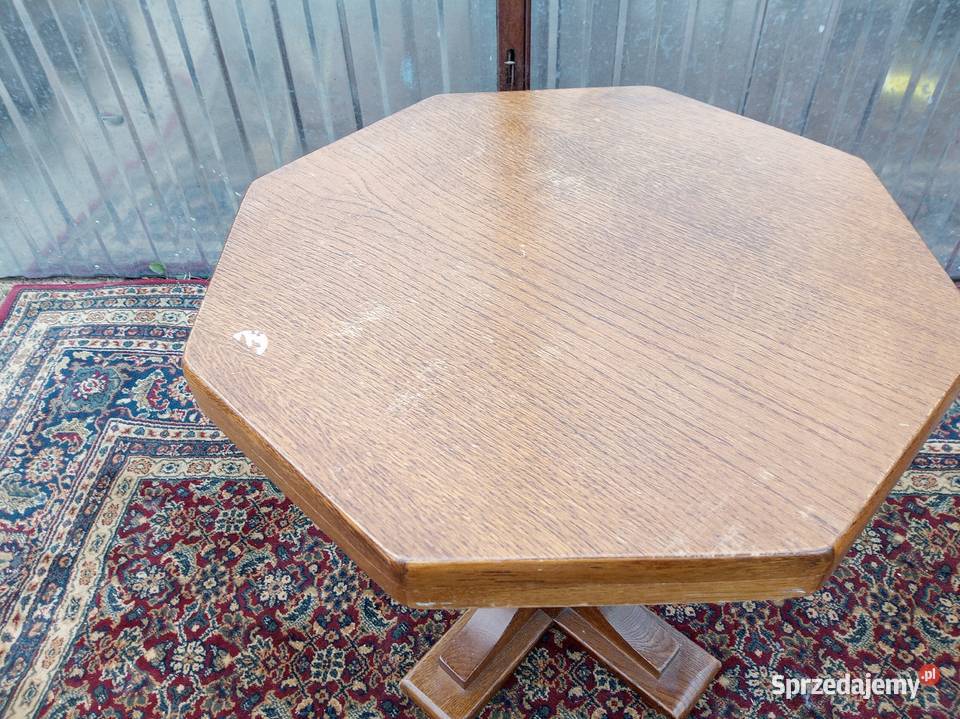 Stolik kwietnik sprzedam Borówno