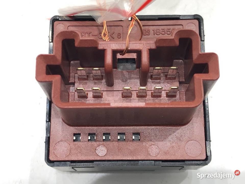 PRZEŁĄCZNIK REGULACJI LUSTEREK PEUGEOT 4008