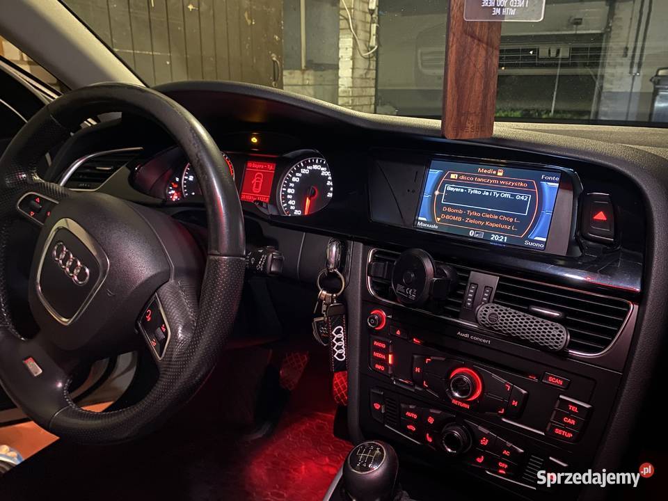 Audi A4 B8 27 TDI manualna Oświęcim