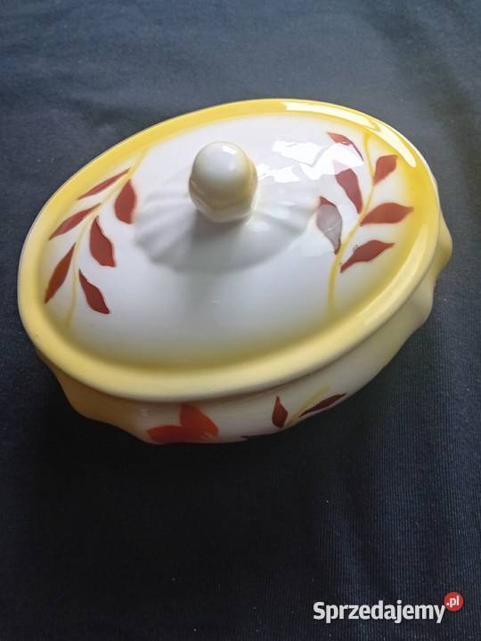Fajansowa bomboniera art deco zdobienia Porcelana i szkło Porcelana i szkło wielkopolskie Koźminek