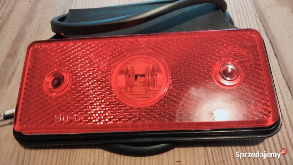 Lampa obrysowa czerwona z odblaskiem LED wielkopolskie Ostrów Wielkopolski