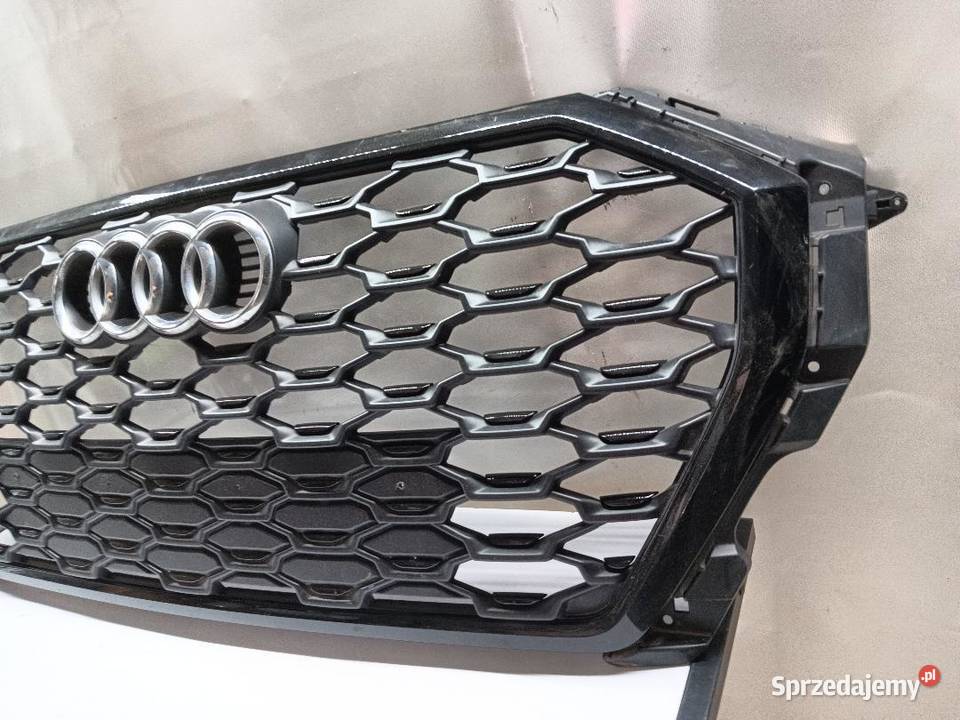 GRILL ATRAPA CHŁODNICY PRZÓD PRZEDNIA AUDI Q3 II Karoseria sprzedam