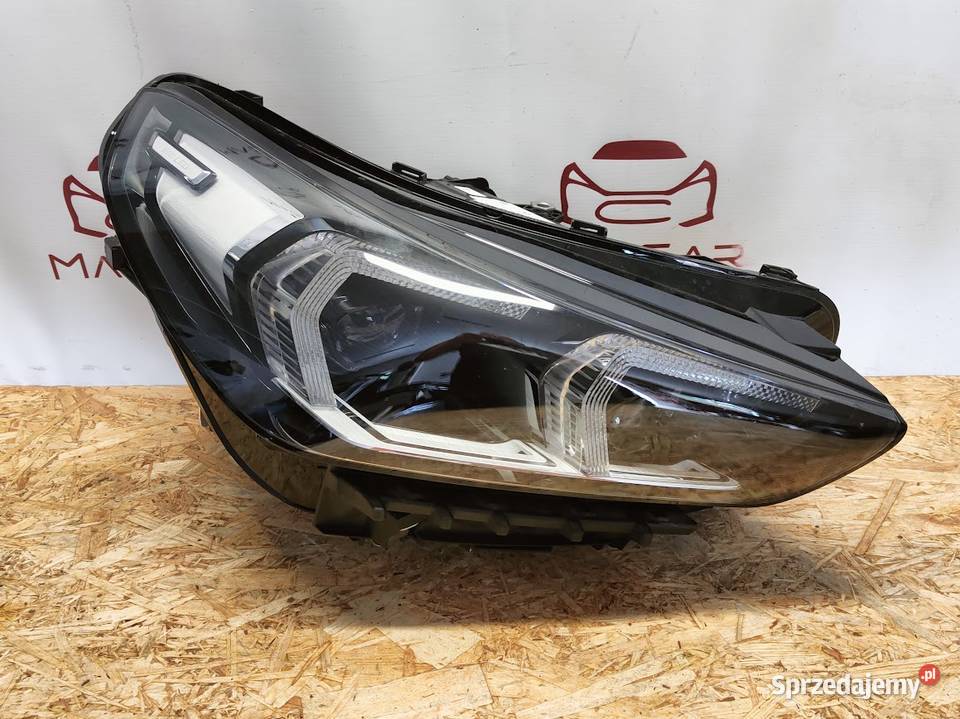Lampa Prawy Przód Przednia Prawa BMW X1 U11 Full osobowe wielkopolskie Pleszew