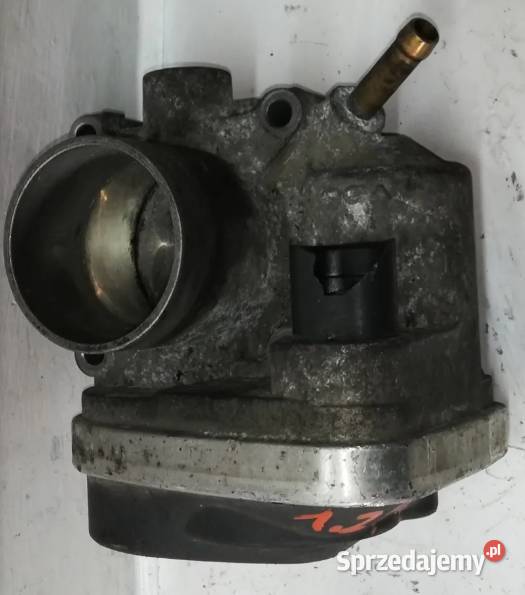 Przepustnica VW 14 B 036133062L Zawieszenie silnika Suchedniów