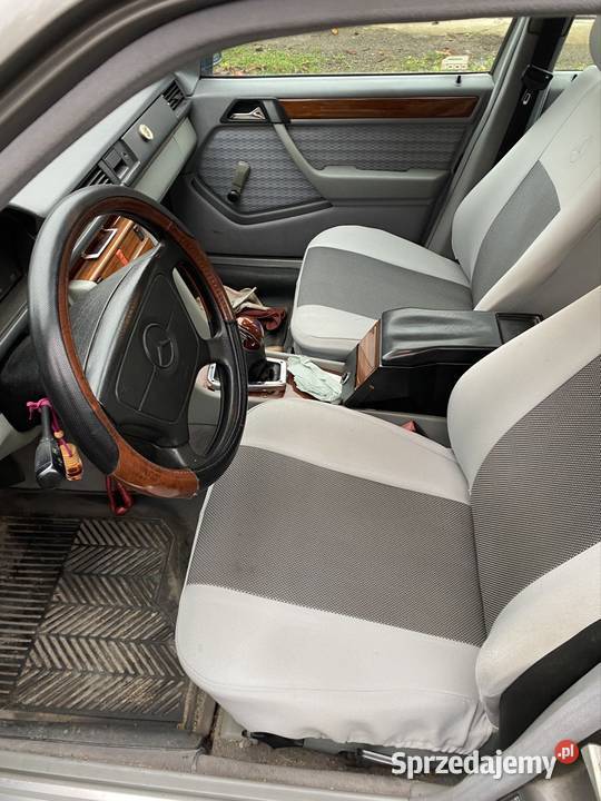 Mercedes 124 uszkodzony kupiony w Polsce mazowieckie sprzedam