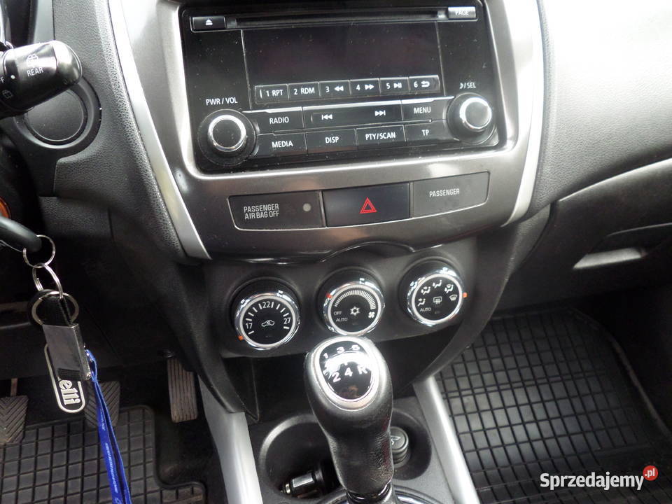 Na sprzedaż posiadam Mitsubishi ASX jestem 246700km Poznań