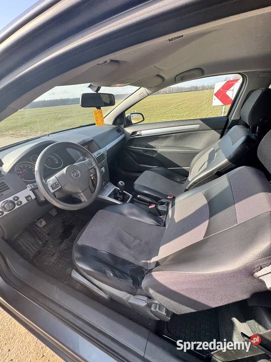 Opel astra h GTC
