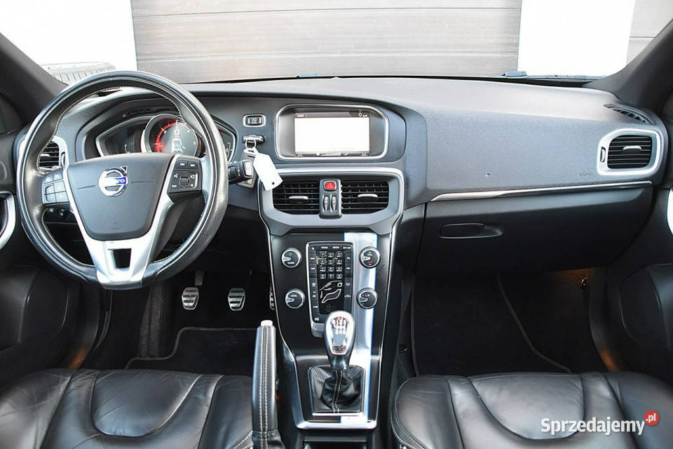 Volvo V40 V40 16D2 115 RDesign Skóra Led Navi ABS Nowe Kucice