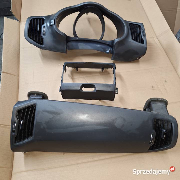 Kia sportage 3 elementy deski rozdzielczej osobowe Banie