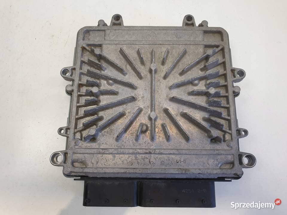 Volvo S60 II 24 D5 STEROWNIK SILNIKA komputer Chełm sprzedam