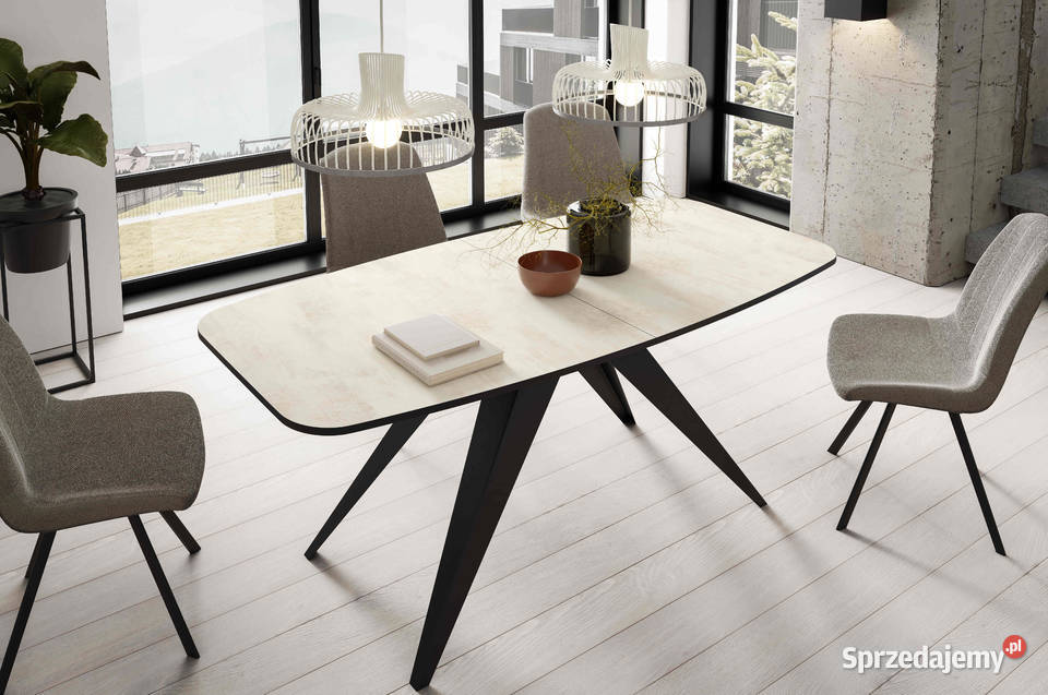 Prostokątny stół rozkładany Ferro różne rozmiary Stoły Tarchały Małe