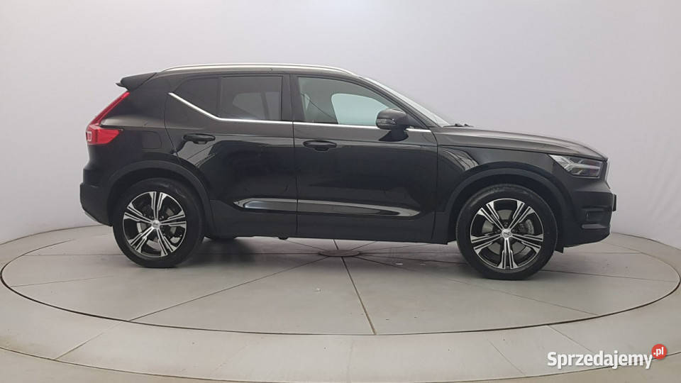 Volvo XC 40 T5 PlugIn Hybrid Inscription Z Warszawa sprzedam