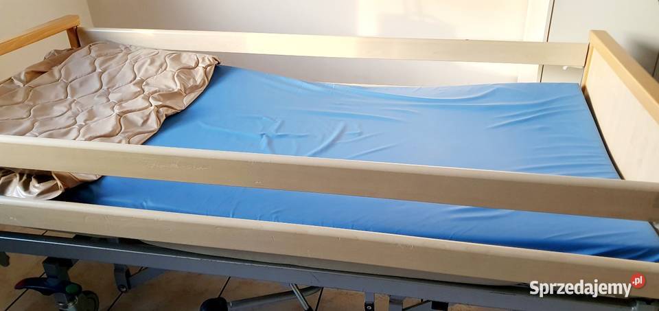 Łóżko rehabilitacyjne szpitalne z dwoma wielkopolskie