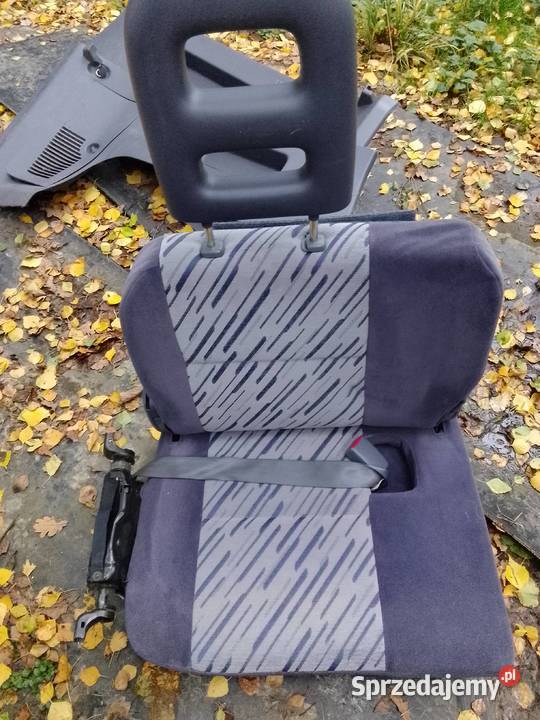 Toyota land Cruiser j95 trzeci rząd foteli osobowe