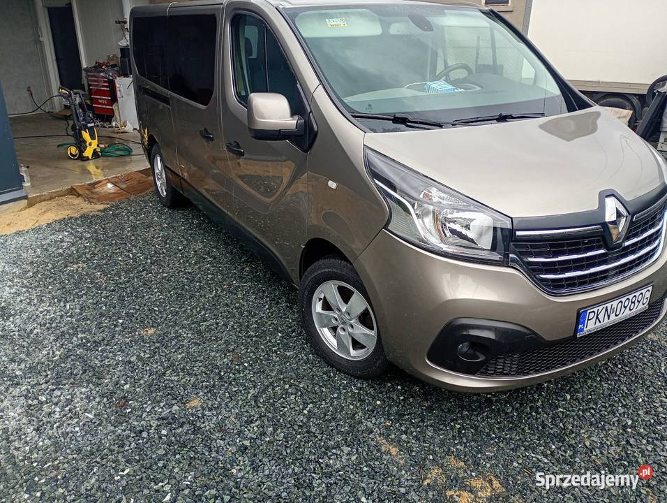 Renault Trafic Long 2019 Vivaro Talento 9 manualna łódzkie Pabianice