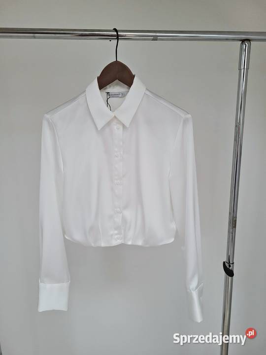 Biała koszula crop top satynowa z metkami sprzedam