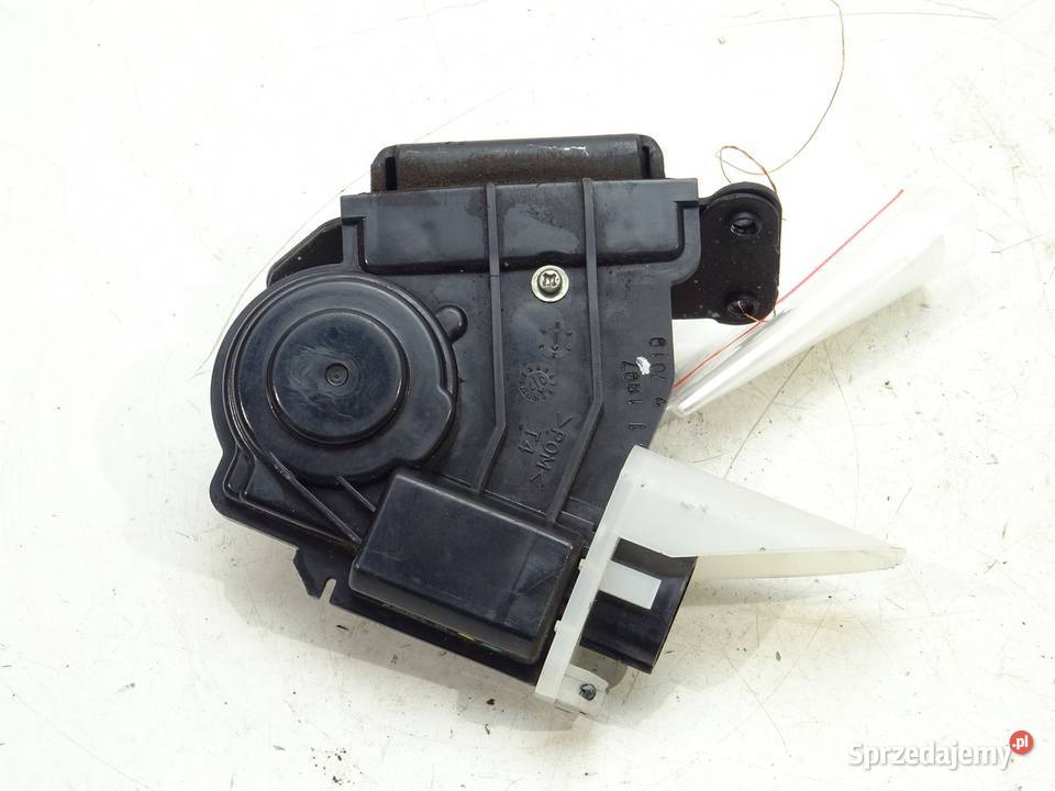 ZAMEK KLAPY TYLNEJ TOYOTA LAND CRUISER J20 Kombi