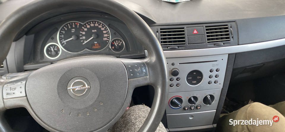 Sprzedam Opla merive 16 LPG 1600cm3 Meriva Garbów