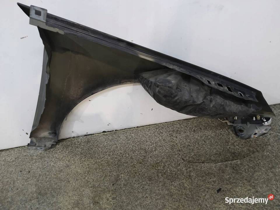 BŁOTNIK LEWY PRZÓD FB Ford Focus Mk3 20102019