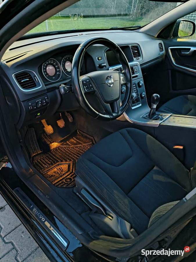 Volvo V60 16 T3 benzyna 150 Lublin