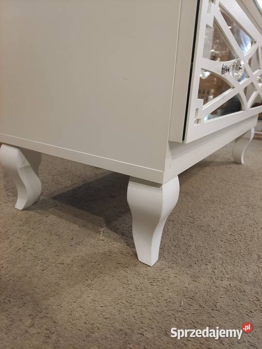 Komoda 70 Glamour lustra ornamenty gałki sprzedam