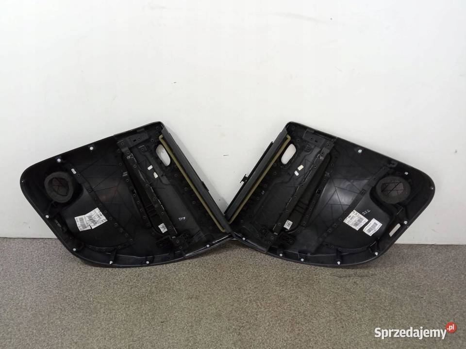 TAPICERKA BOCZEK PRAWY LEWY TYŁ KOMPLET ROLETA Tapicerki samochodowe