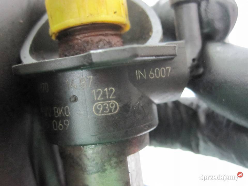 Sprinter W906 22 CDI 646985 646985 wtryskiwacz