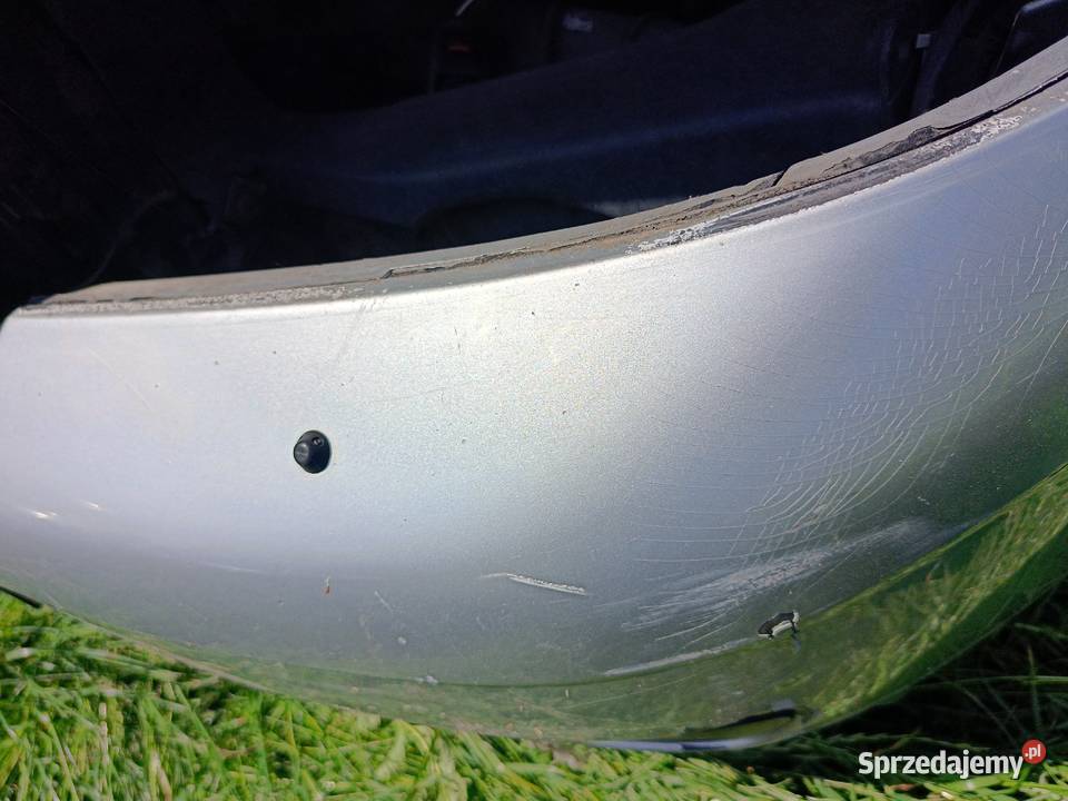 Zderzak Przód LZ9U Audi A4 B5 FL a32 osobowe Myszków sprzedam