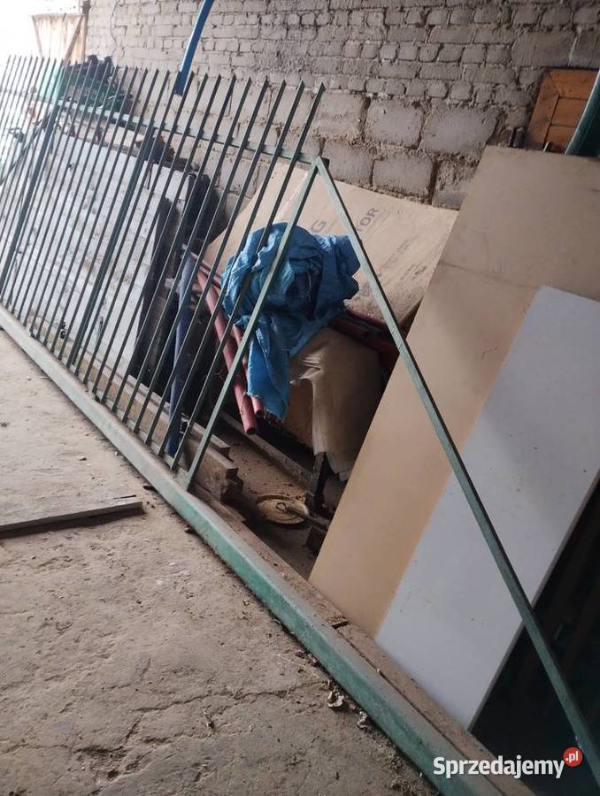 Przesuwna brama z furtką sprzedam