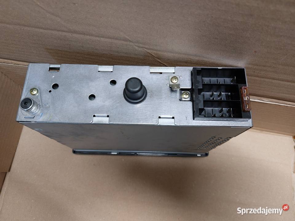 Radio Audi Alpha HTC Fabryczne Elektronika Rożnowice sprzedam