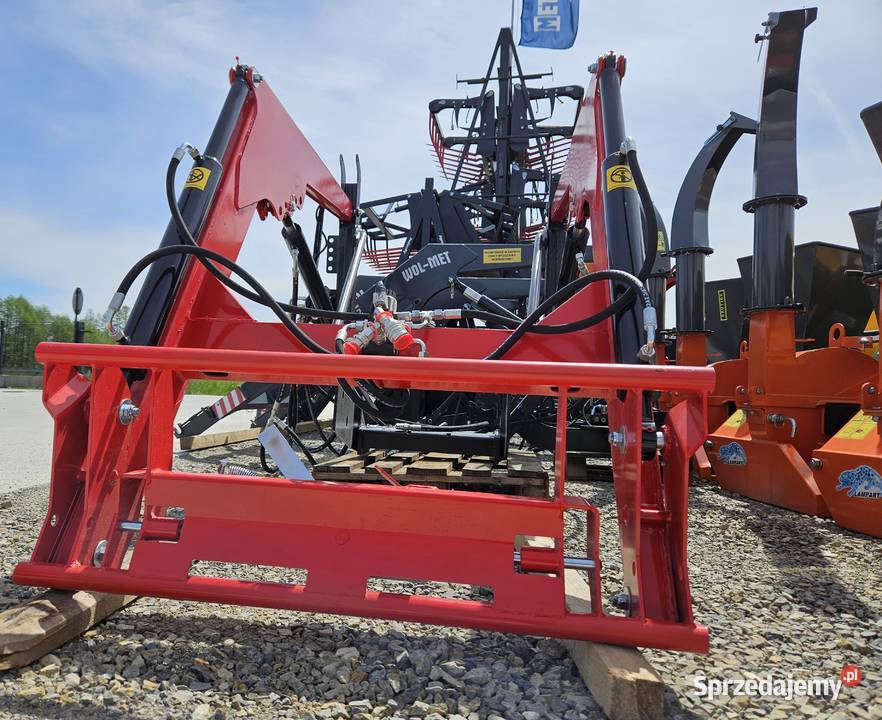 ŁADOWACZ CZOŁOWY III SEKdO c360 c330 Mf255 ZETOR Ładowacze czołowe Bielsk Podlaski