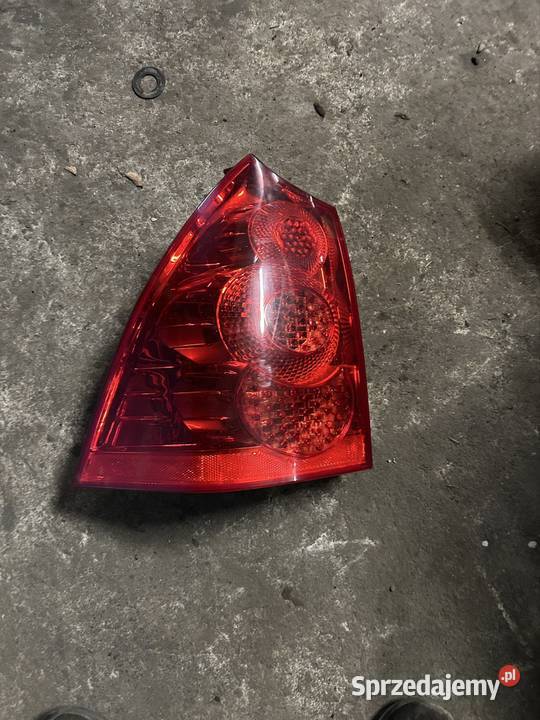 Lampa lewy tył peugeot 307 św kombi lift Kęty sprzedam