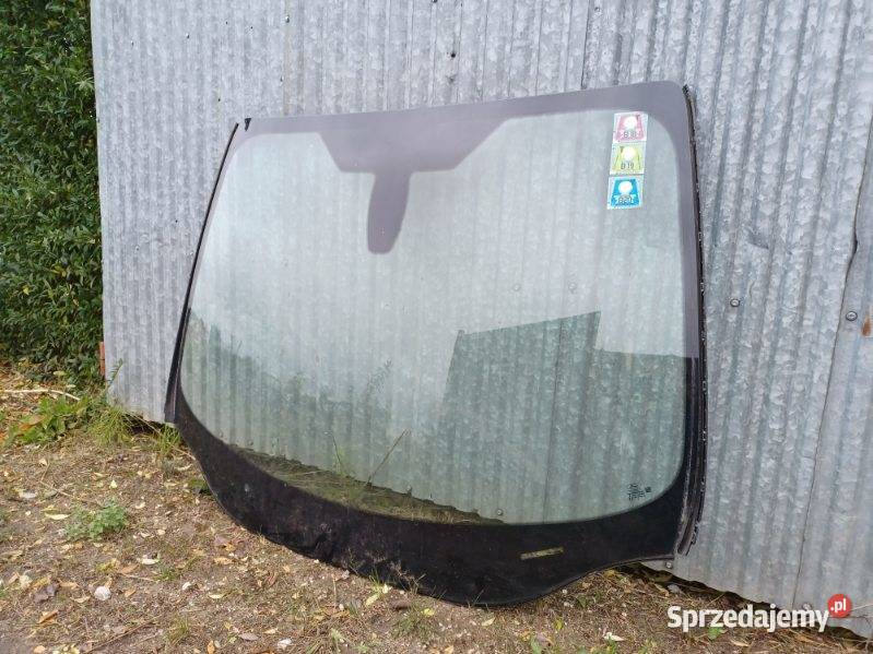 Szyba czołowa grzana Ford Focus MK3 Kombi Sensor osobowe