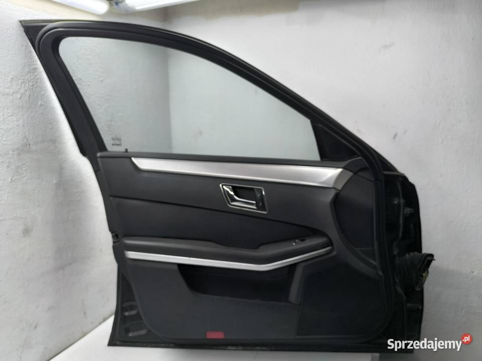 DRZWI LEWY PRZÓD KOMPLETNE EKLASA W212 Drzwi