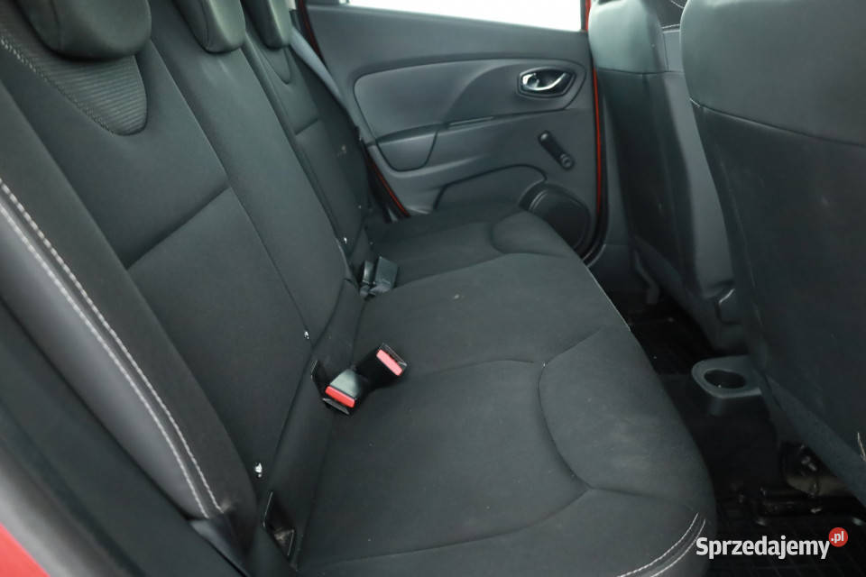 Renault Clio 12 16V benzyna