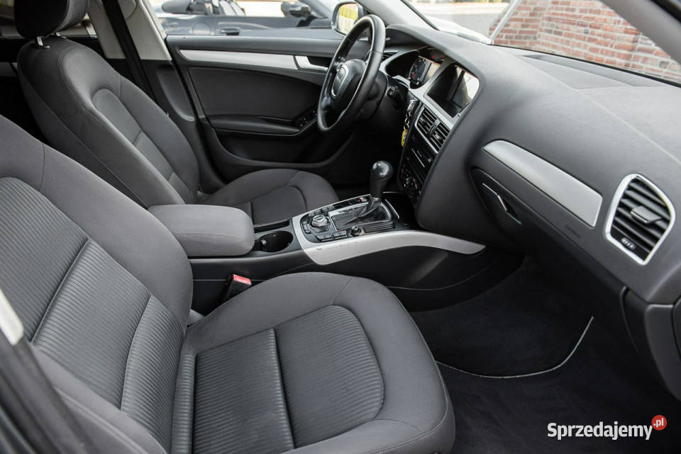 Audi A4 Avant 18T 160 SLine Super Stan Zadbana nawigacja Zwoleń