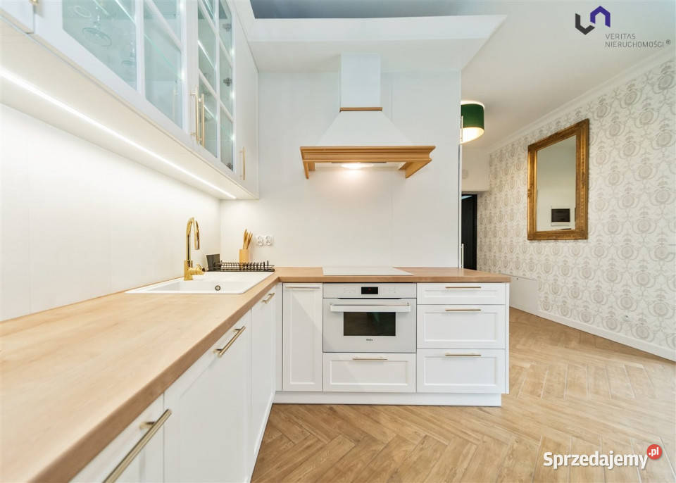 Dom wolnostojący BielskoBiała 276m2 Bielsko-Biała