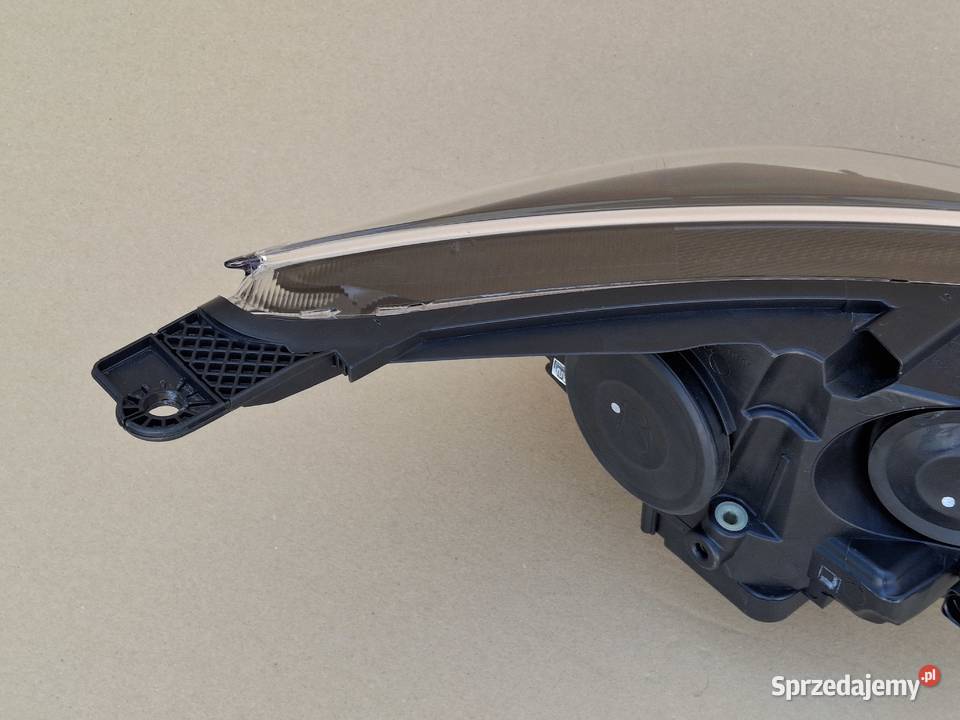 FORD FOCUS MK3 LIFT REFLEKTOR BIXENON LEWY LAMPA Części samochodowe lubuskie Bieleń