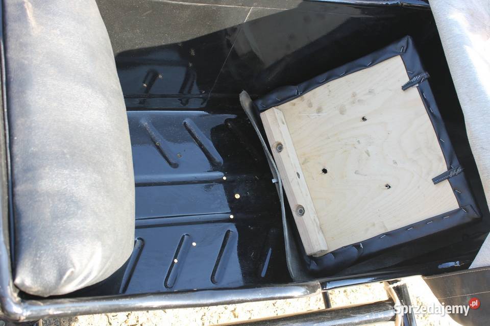 Ural IMZ 8103 nie Dniepr K750 M72 Ural