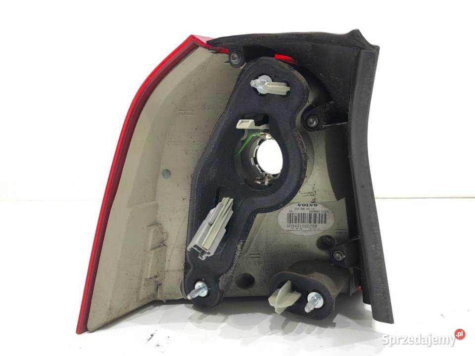 LAMPA PRAWY TYŁ VOLVO V70 III 30698984 Kombi osobowe