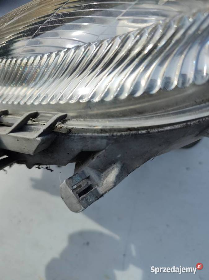 Lampa prawy przód Mercedes w168 0301152202