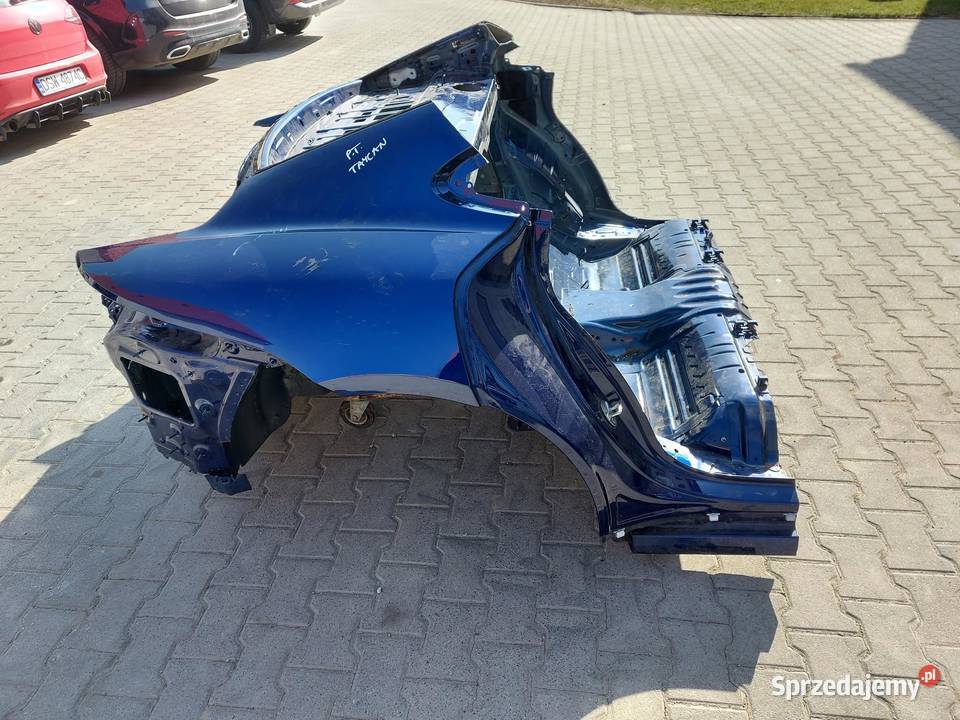 Porsche Taycan GTS 9J1 2023r Błotnik ćwiartka