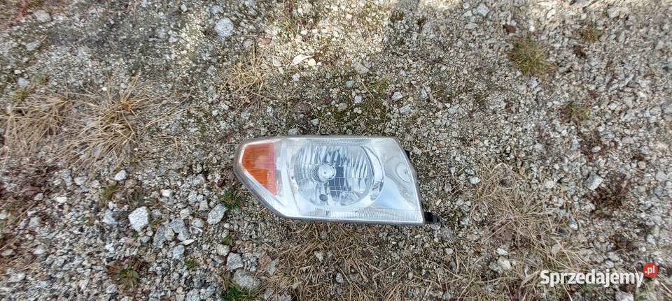 Mitsubishi Pajero pinin lampa prawy przód Motoryzacja Byków