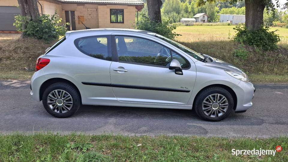 PEUGEOT 207 14 BENZYNA z Niemiec STAN