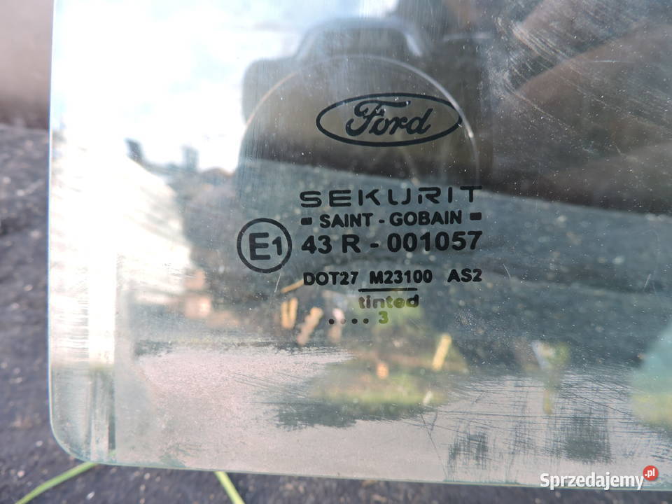 Szyba boczna lewy tył Ford focus mk1 18 TDCI śląskie Myszków sprzedam