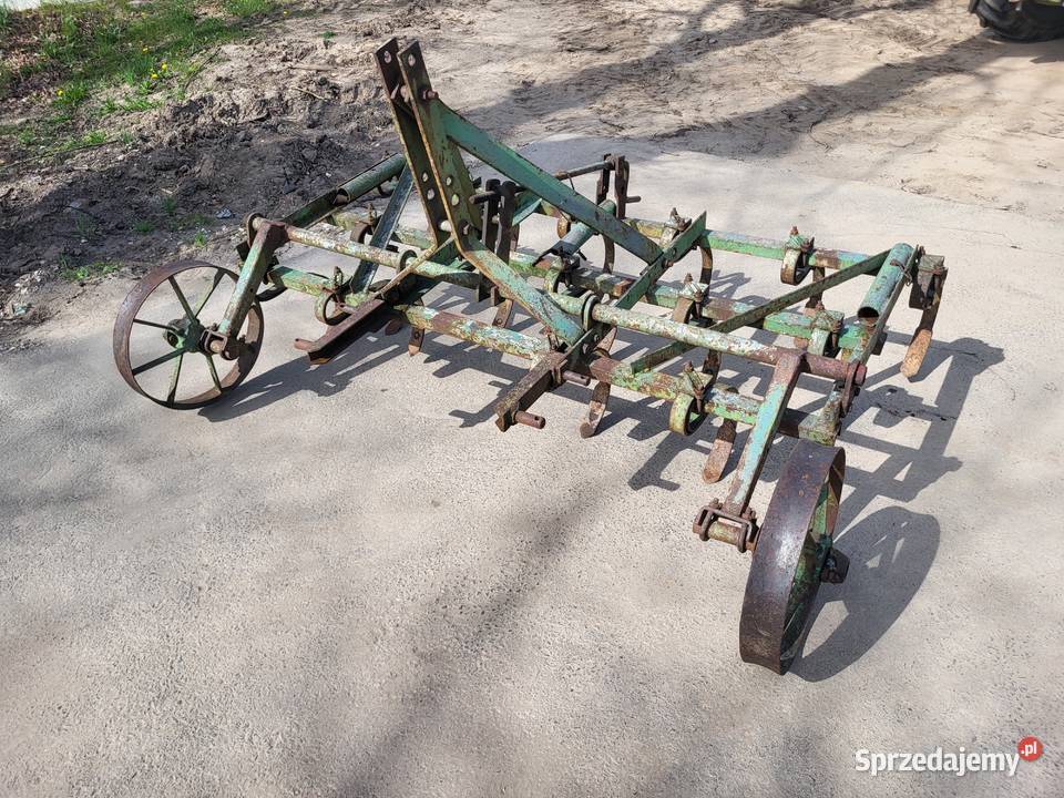 Kultywator 22m w stanie z regulacją głębokości nieuszkodzony Wąbrzeźno
