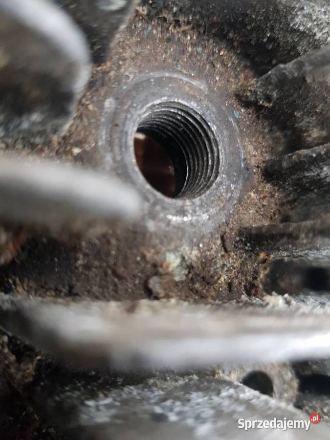 8Głowica do silnika JawaCZ 175jednocylindrowa Motoryzacja Gorzów Wielkopolski sprzedam