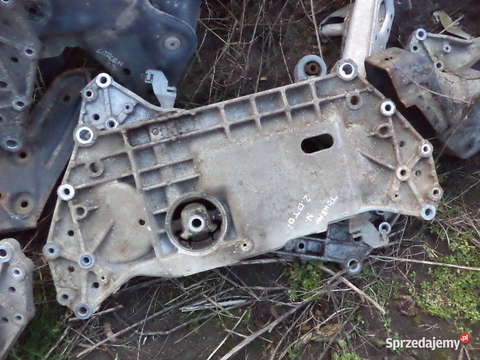 VW GOLF V TOURAN PASSAT B6 WOZEK ŁAWA SILNIKA Turek sprzedam