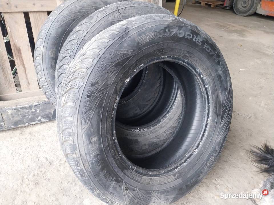 opony Nokian WR SUW3 22570r16 zima 3